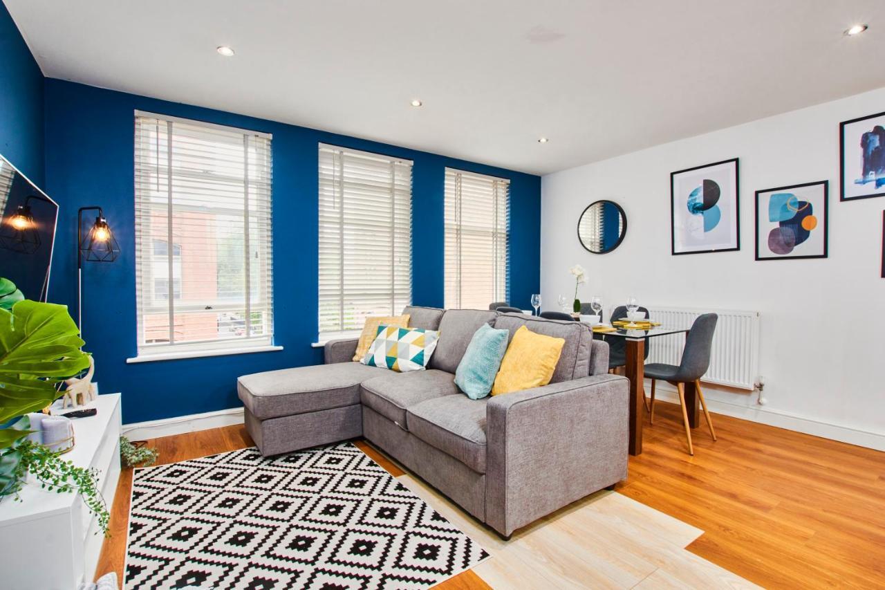 Stunning City Centre 3 Bed, 3 Bath - Sleeps 8! Daire Leeds  Dış mekan fotoğraf